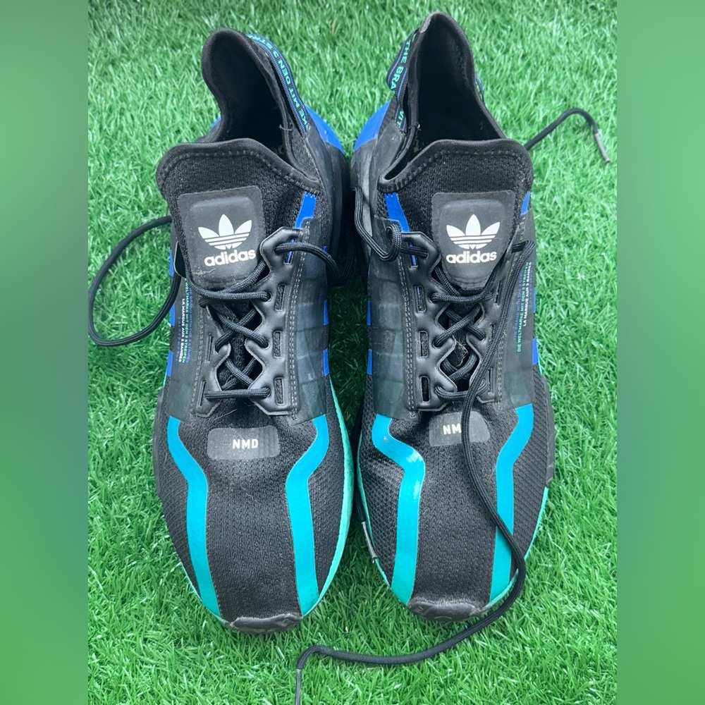 Adidas Nmd R1 V2 Gradient Size 14 - image 1